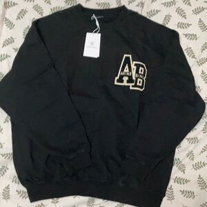 Women’s Anine Black Crewneck sweatershirt size Small